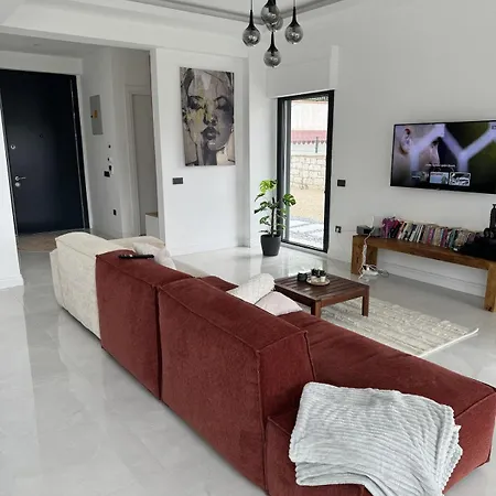 Luxurious In With Private Pool Βίλα Çeşme